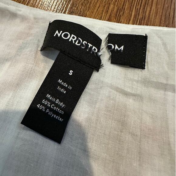 Nordstrom Women’s Pintuck Floral Print Camisole White Size Small Elegant Style - Picture 5 of 8